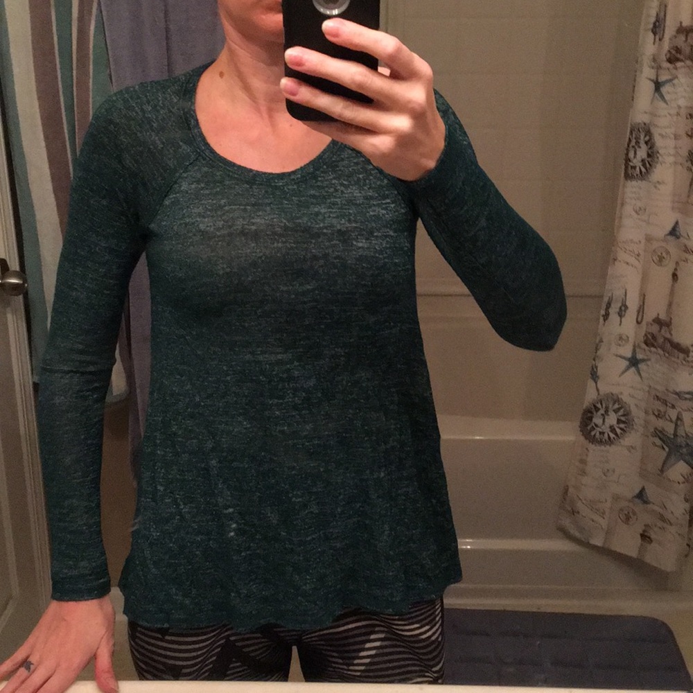 Green and gray marbled hollister sweater